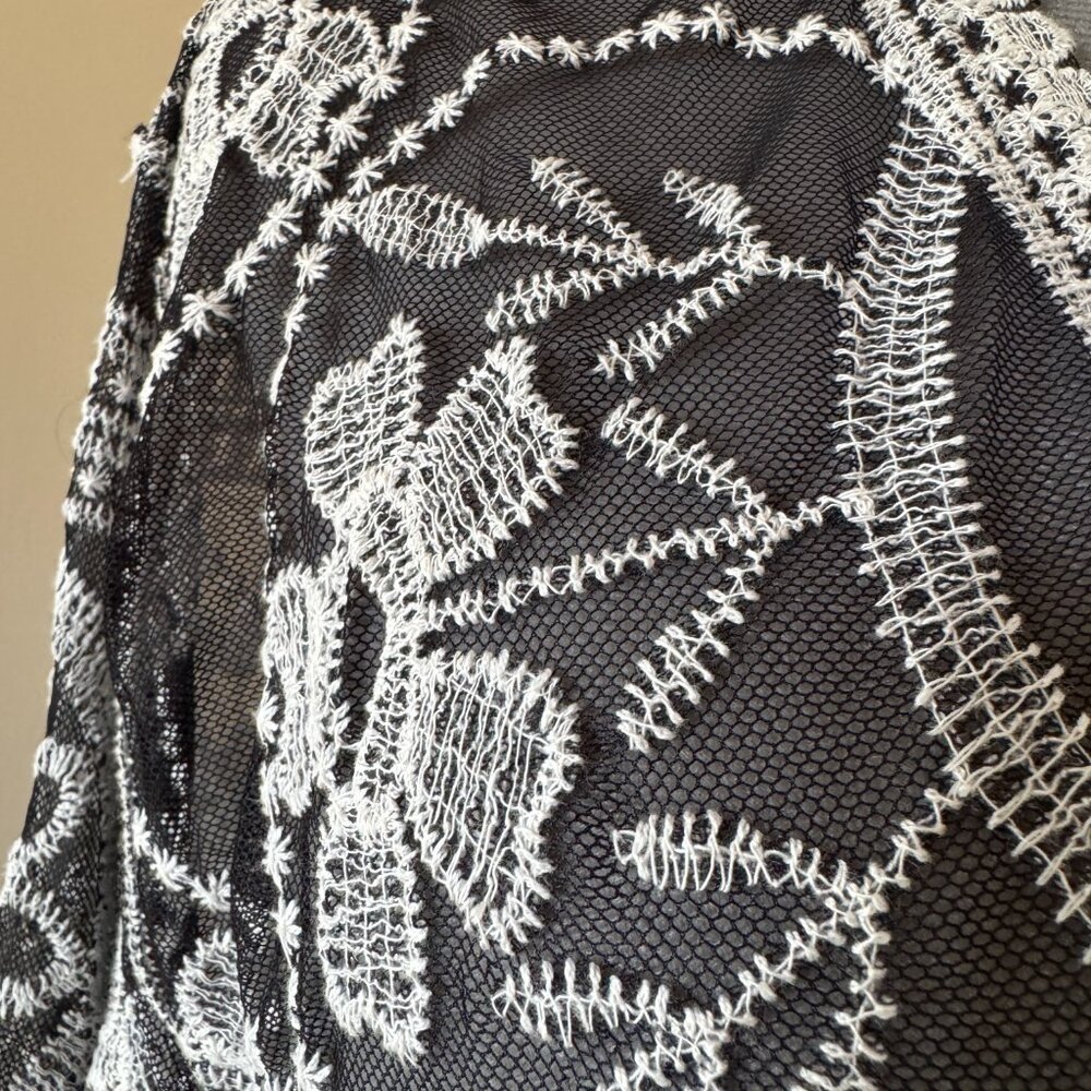 Black Sheer Embroidered Lace Kimono Duster Floral Boho Festival Cardigan - Picture 3 of 7